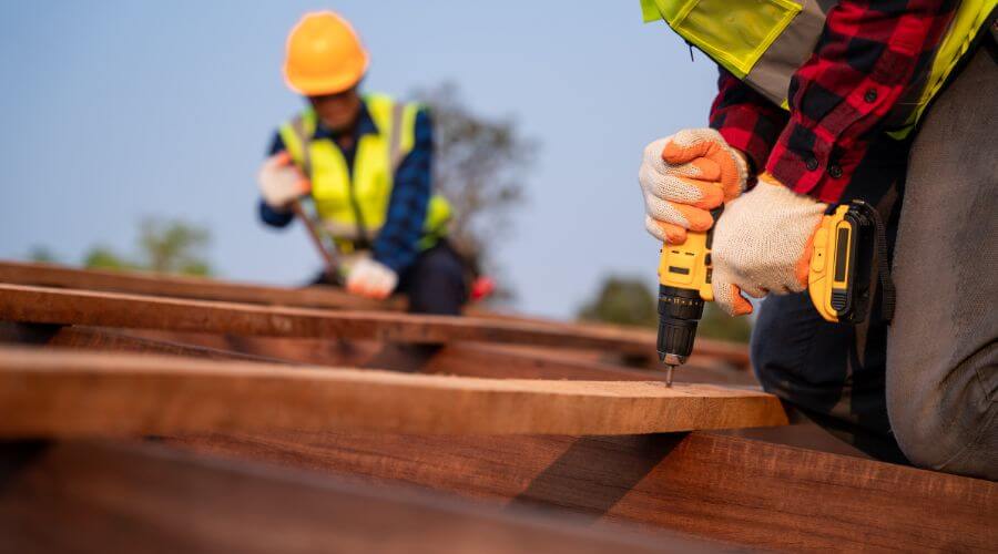 Expert Emergency Roof Repairs services in Oliver, PA